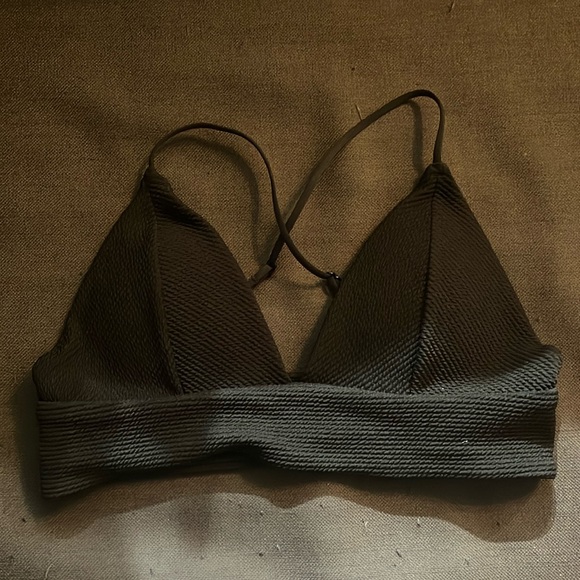 bikini top - Picture 1 of 3